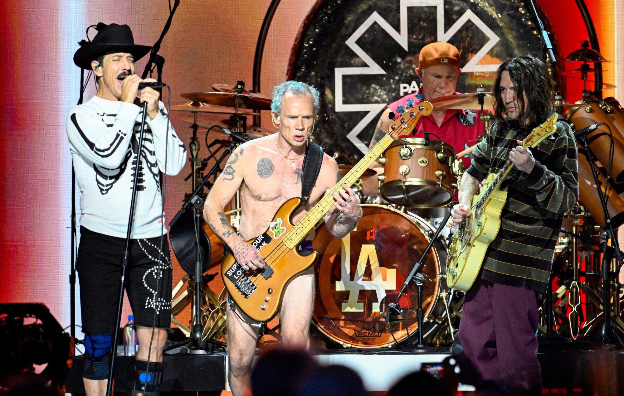 Red Hot Chili Peppers Revive Early Hillel Slovak Rarities at Hollywood Benefit